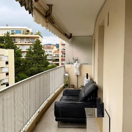 New Flat Near Center 2 Cannes